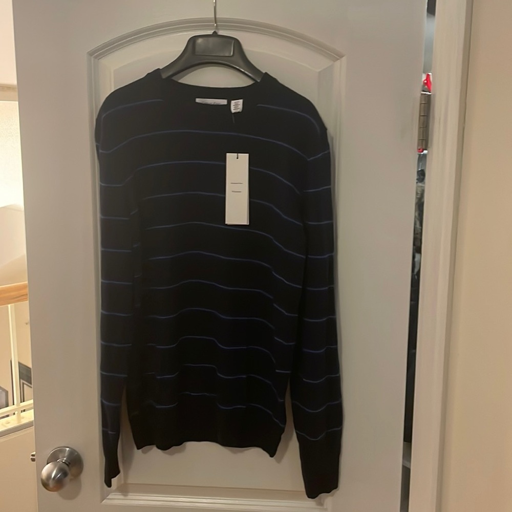 Calvin Klein Men's Sweater European Yarn (NWT, Men's Small)